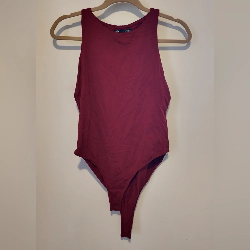 Zara RedBurgundy Stretch Sleeveless Bodysuit L Lined Snap Closure Work or Casual